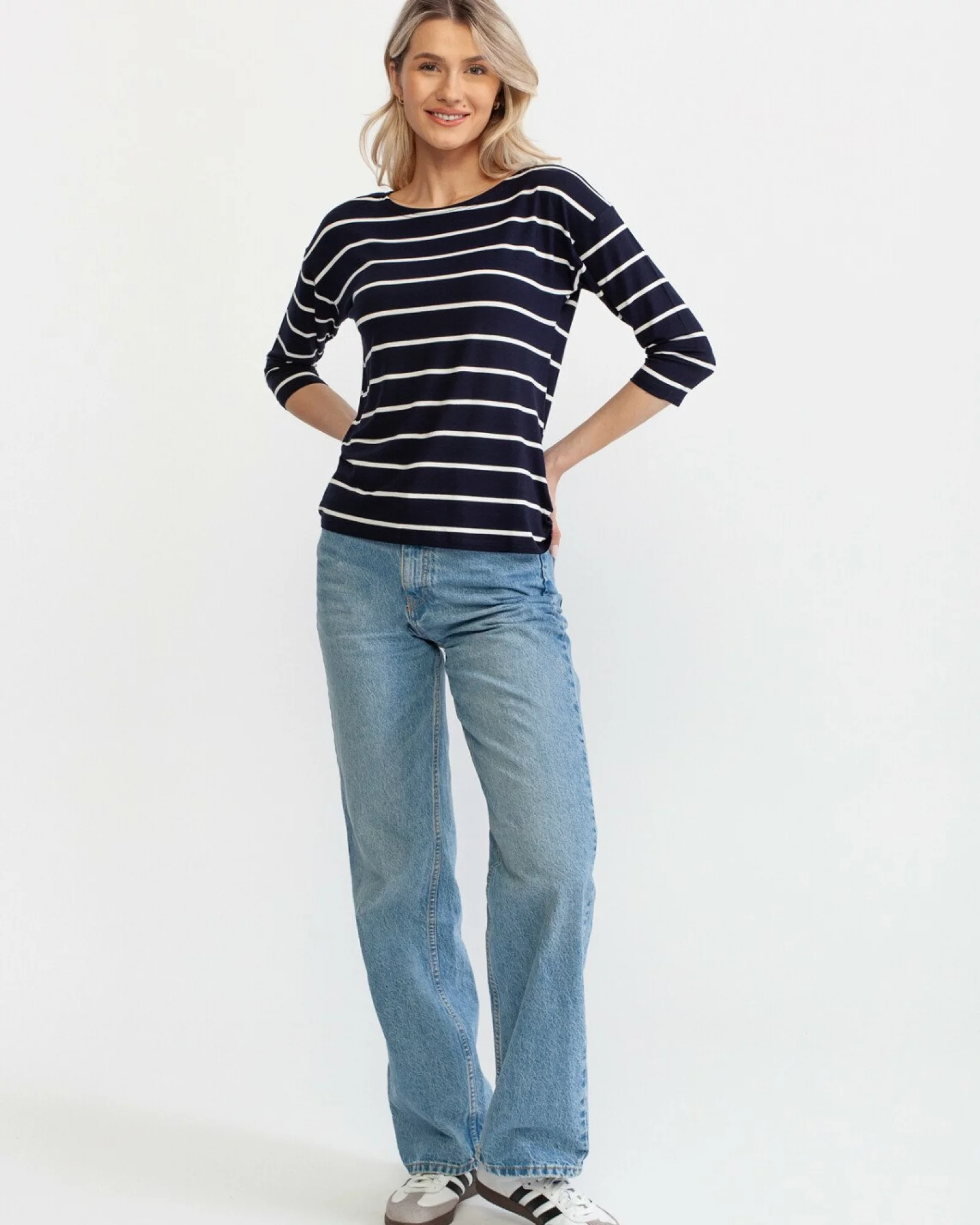 Bluză damă B.2250.Navy-Alb