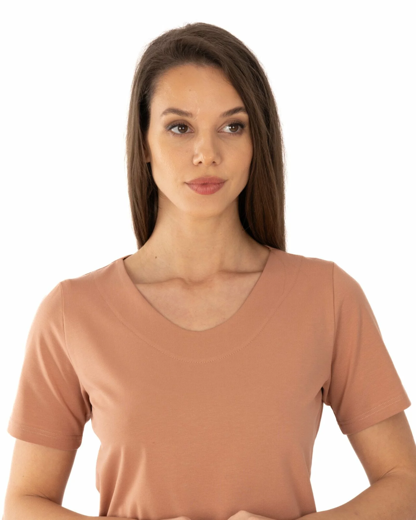 Tricou cappuccino din bumbac elastan cu decolteu conturat