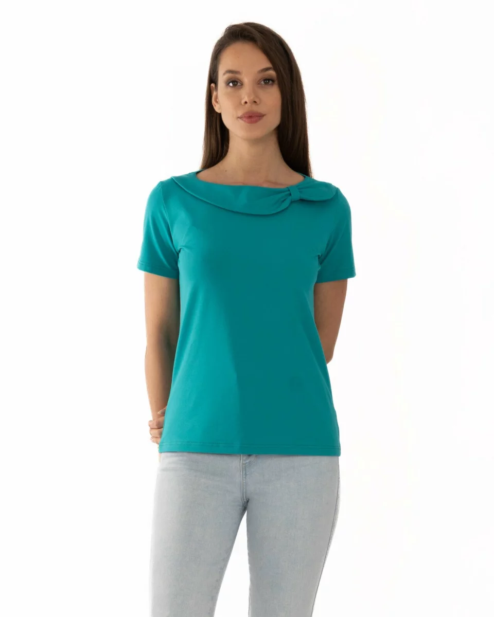 Tricou damă cu guler drapat și detaliu decorativ