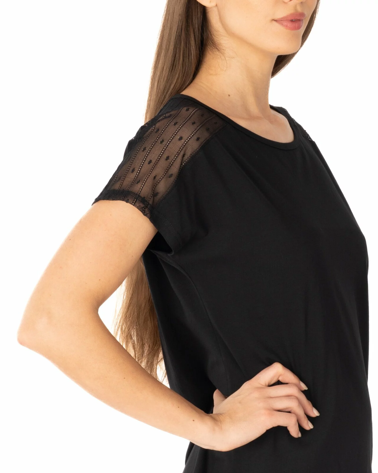 Tricou negru bumbac cu dantelă la umeri