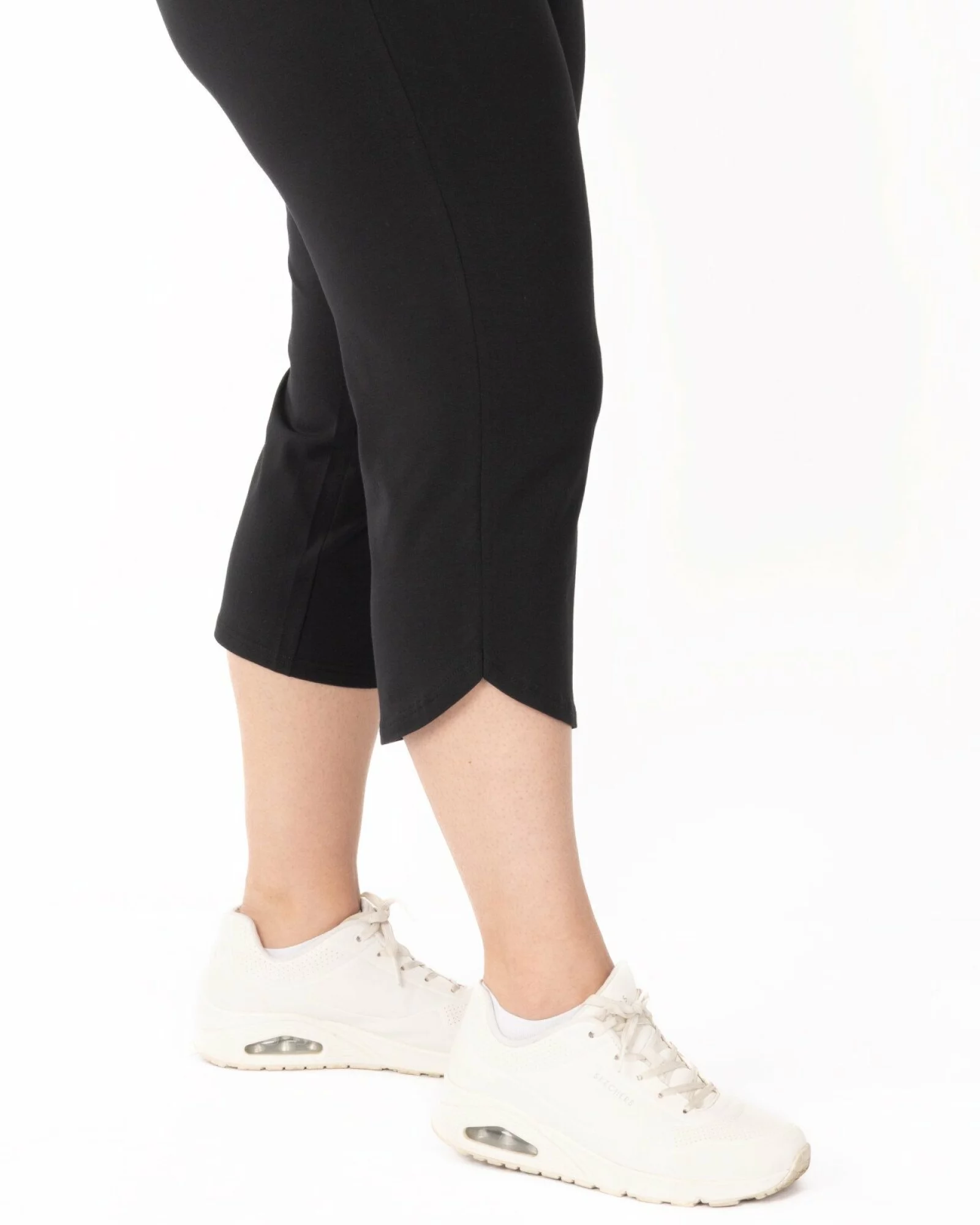 Pantaloni negri 3/4 mărimi mari tiv lalea