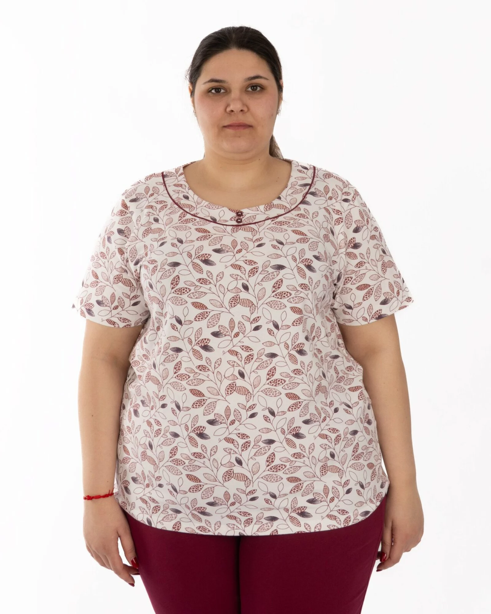 Pijama damă mărimi mari bordo din bumbac, cu pantaloni sub genunchi