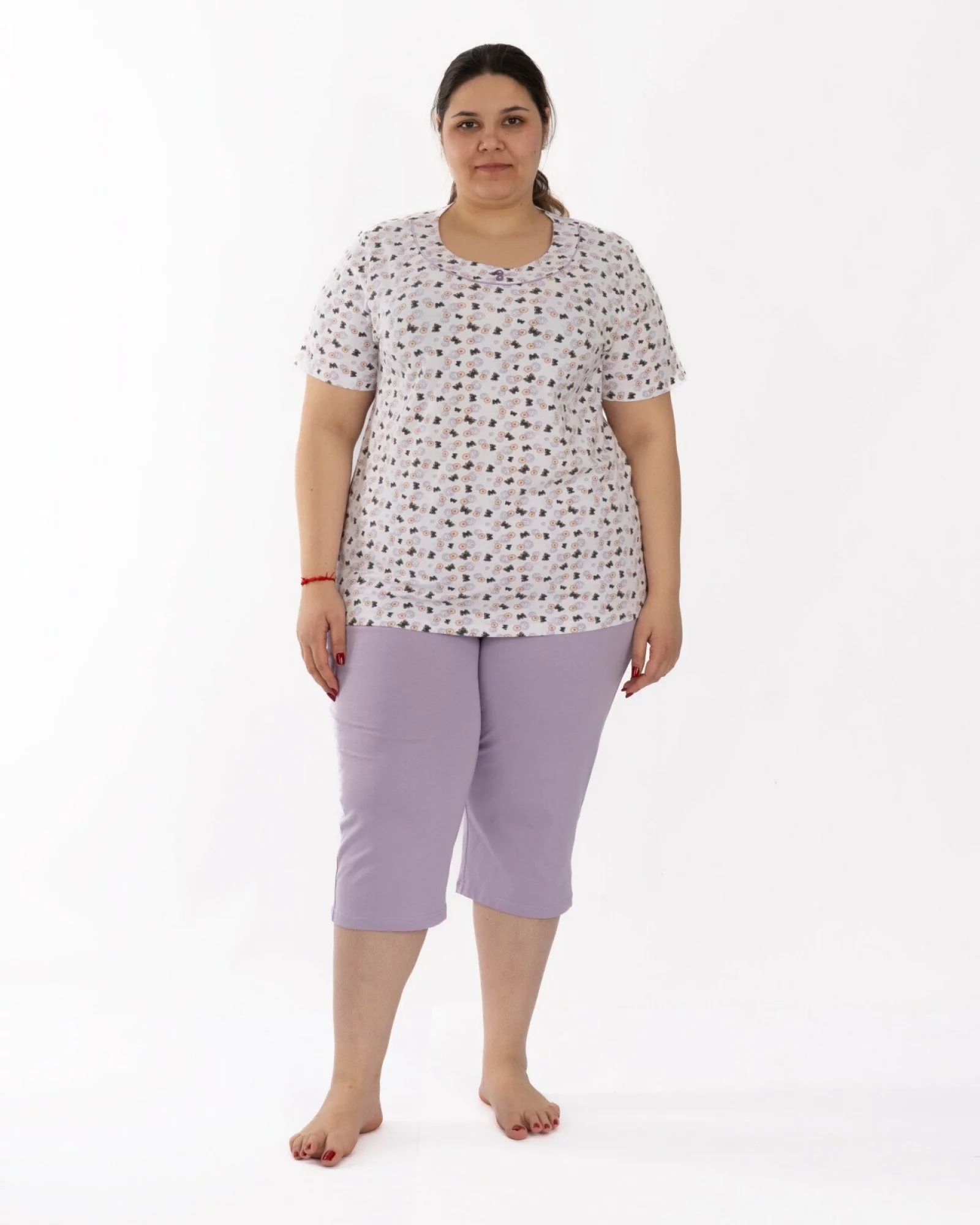 Pijama damă mărimi mari lila din bumbac, cu pantaloni sub genunchi