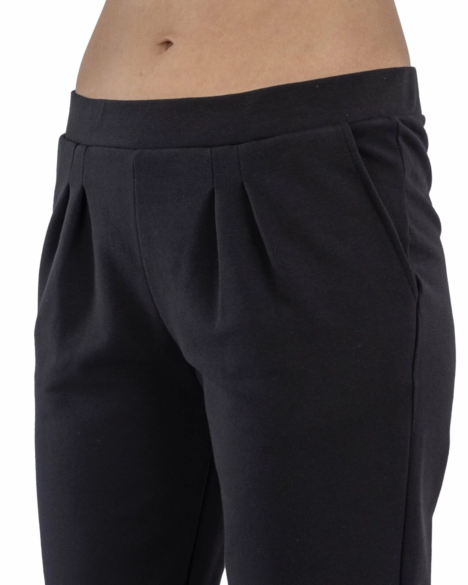 Pantaloni negri conici pliuri