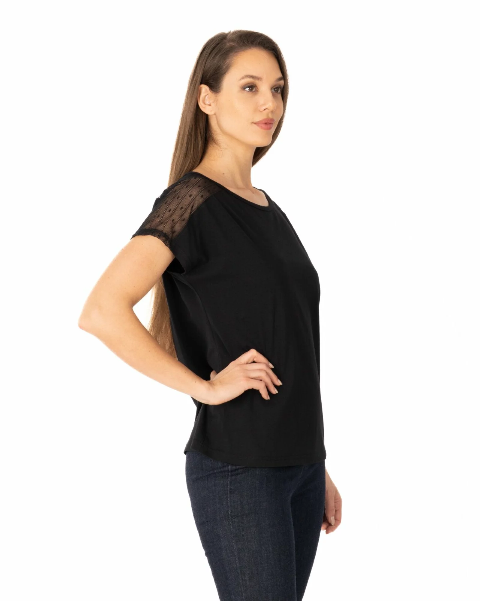 Tricou negru bumbac cu dantelă la umeri