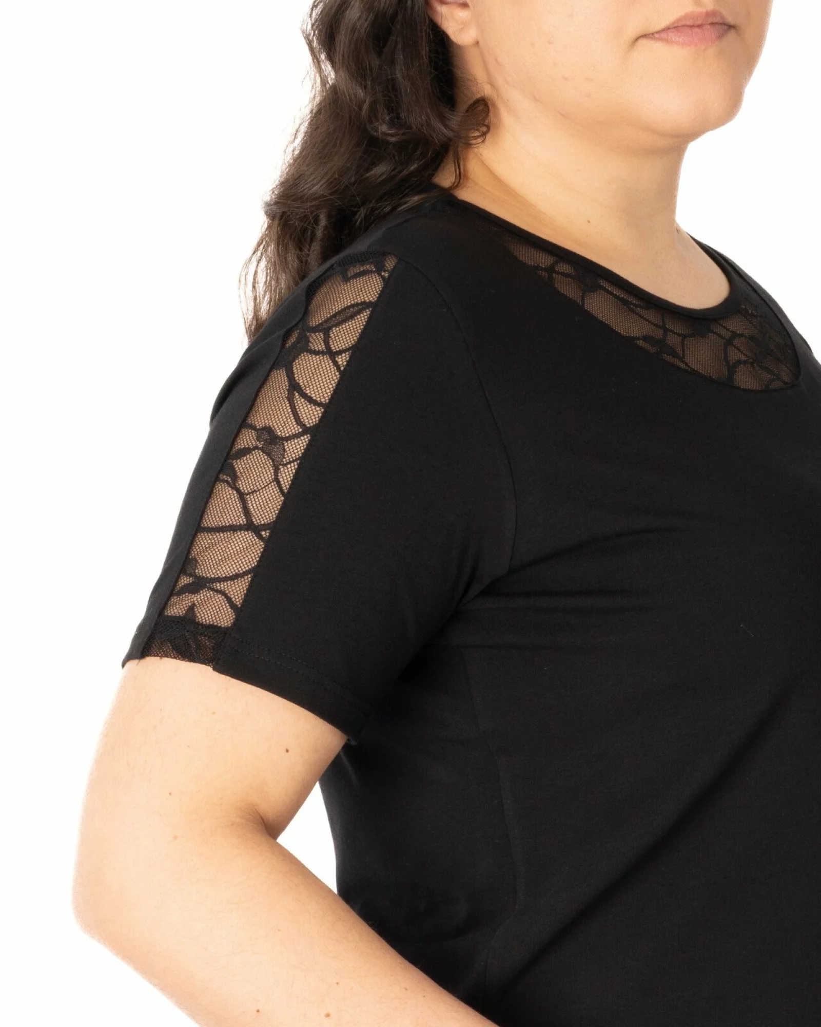 Tricou marimi mari negru din bumbac elastan cu dantelă