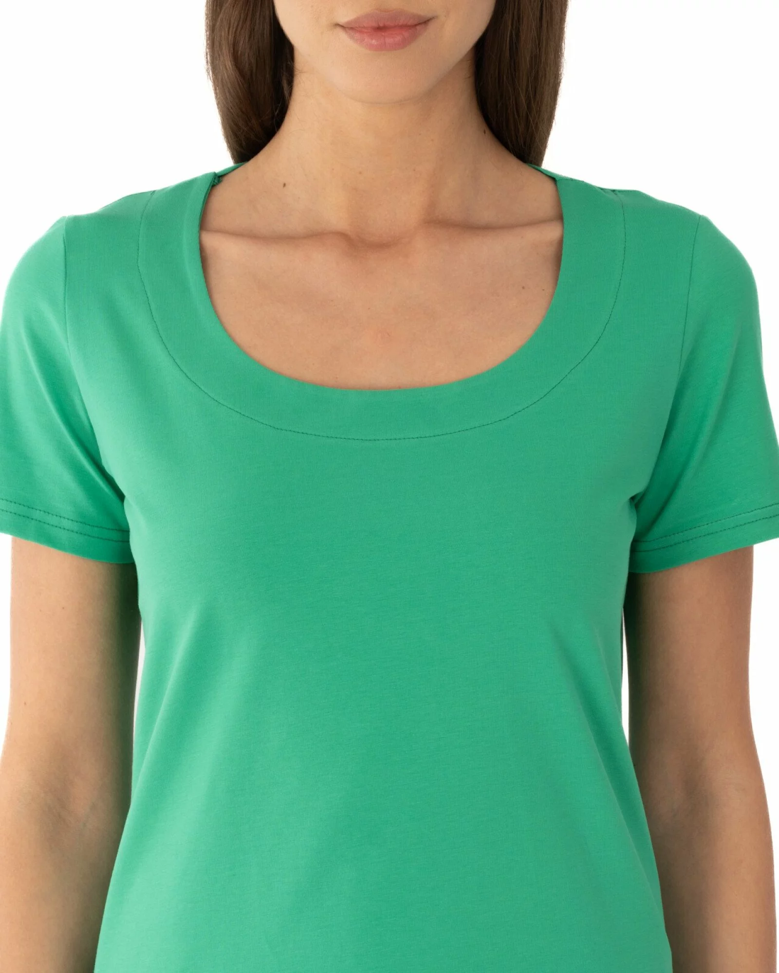 Tricou verde din bumbac elastan cu decolteu conturat deschis