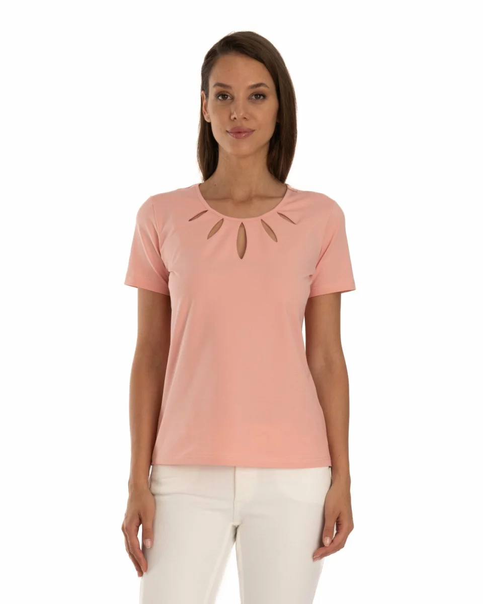 Tricou coral bumbac elastan cu decupaj la decolteu