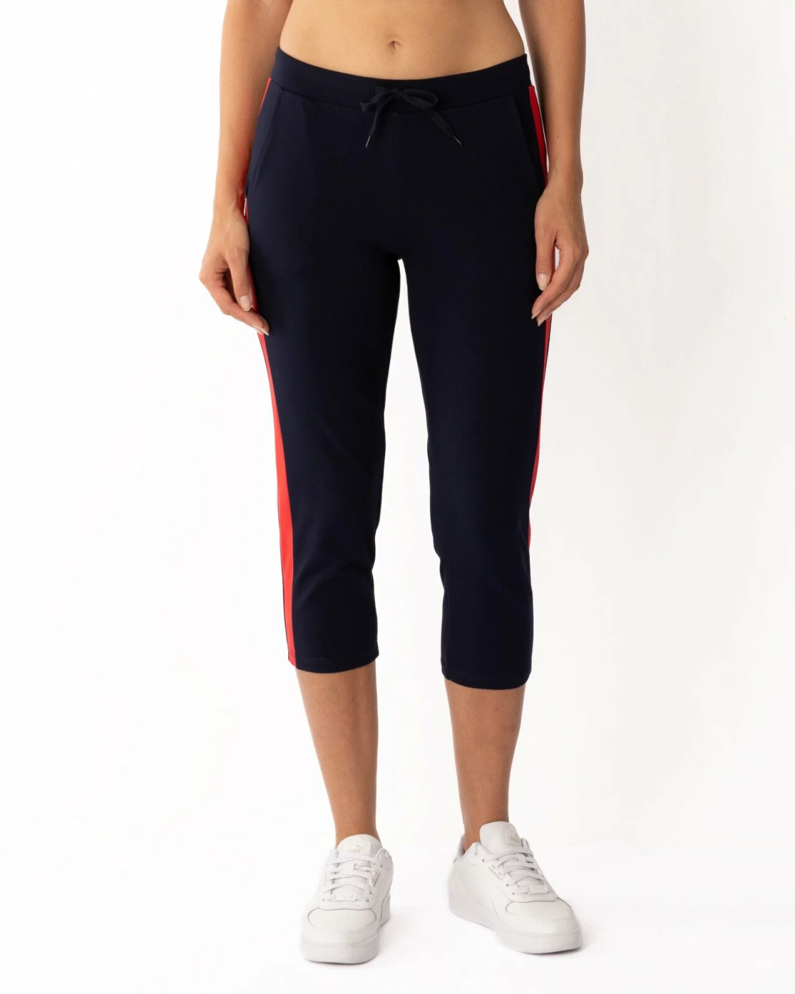 Pantaloni bleumarin 3/4 inserție laterală roșie