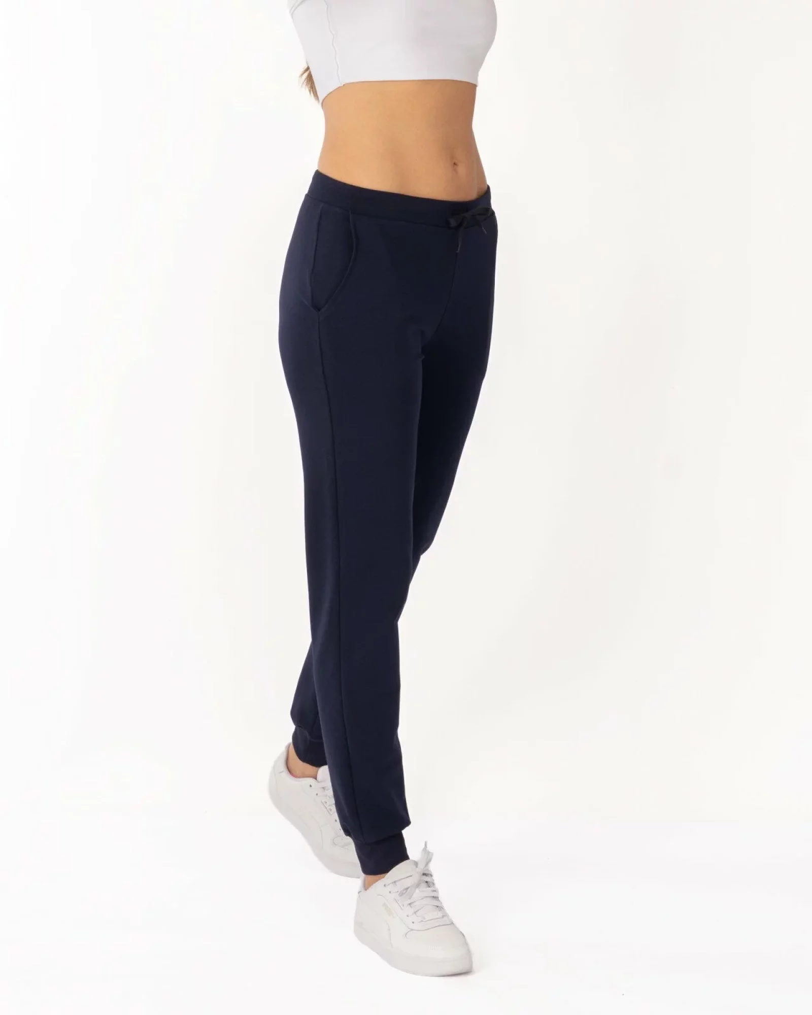 Pantaloni de trening bleumarin conici, cu manșetă, interior buclat