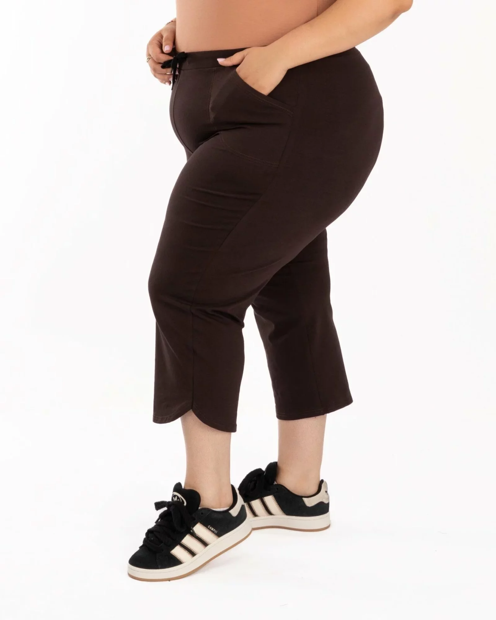 Pantaloni maro 3/4 mărimi mari tiv lalea