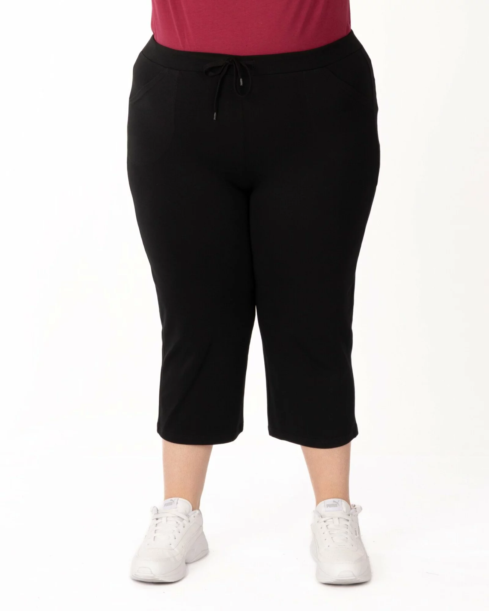 Pantaloni negri 3/4 mărimi mari cu buzunare aplicate