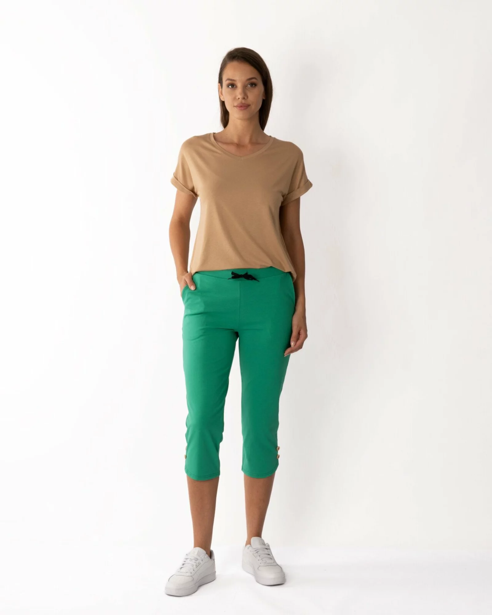 Pantaloni verzi 3/4 nasturi laterali