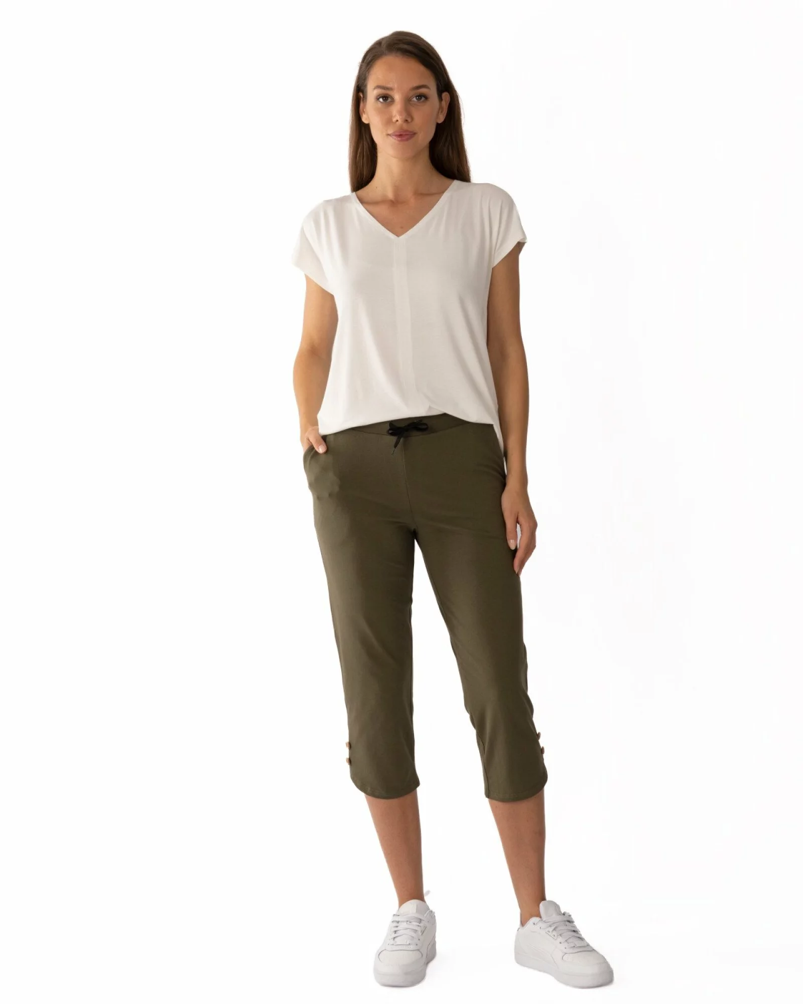 Pantaloni trei sferturi damă kaki cu șliț lateral P.2247