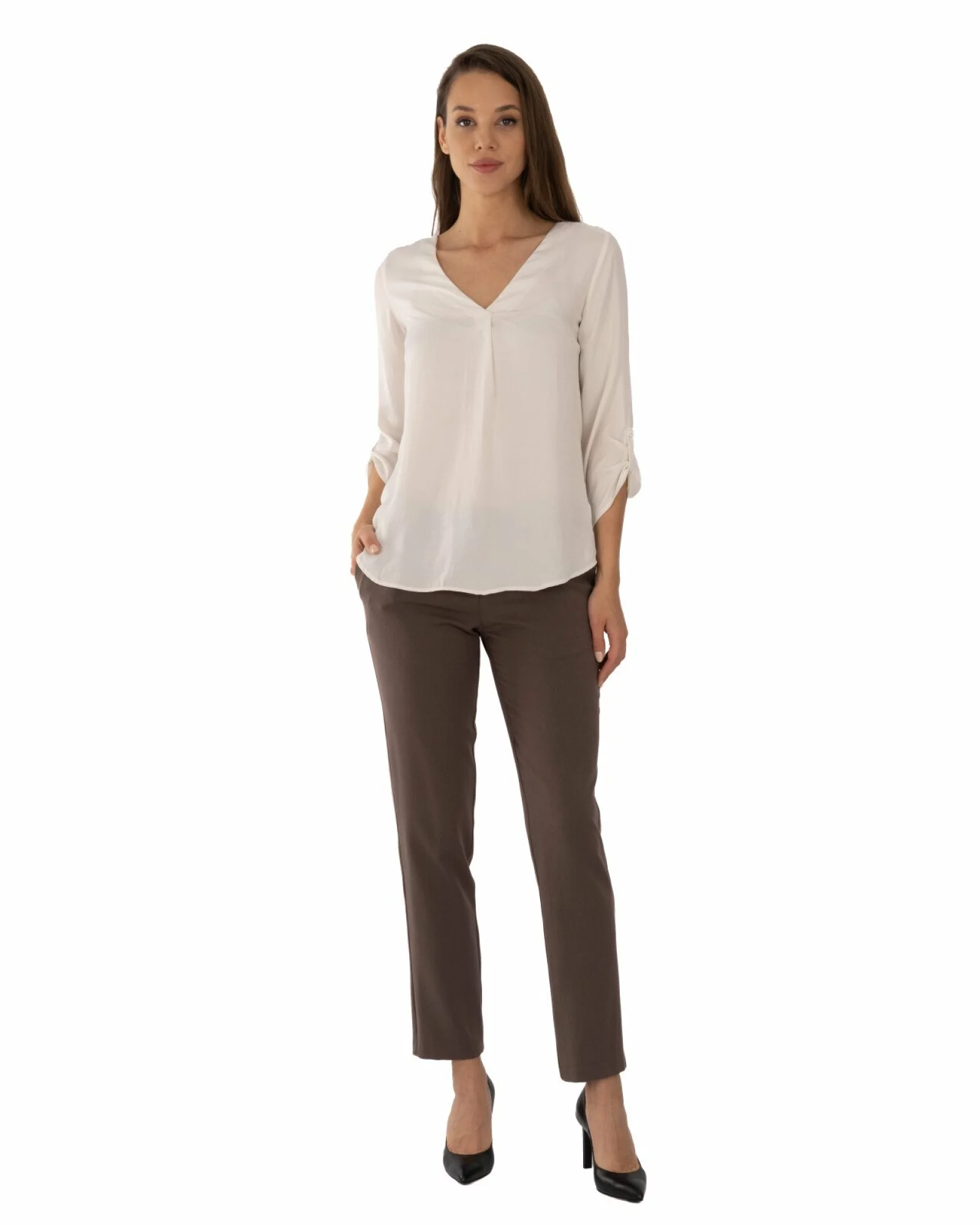 Pantaloni casual damă maro, conici, cu fermoar și nasture
