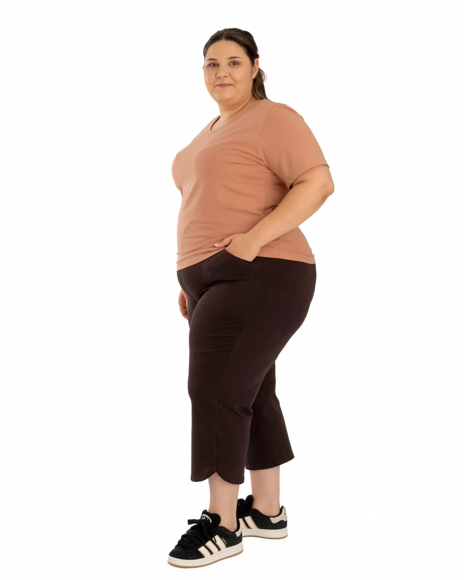 Pantaloni trei sferturi damă mărimi mari maro P.2217