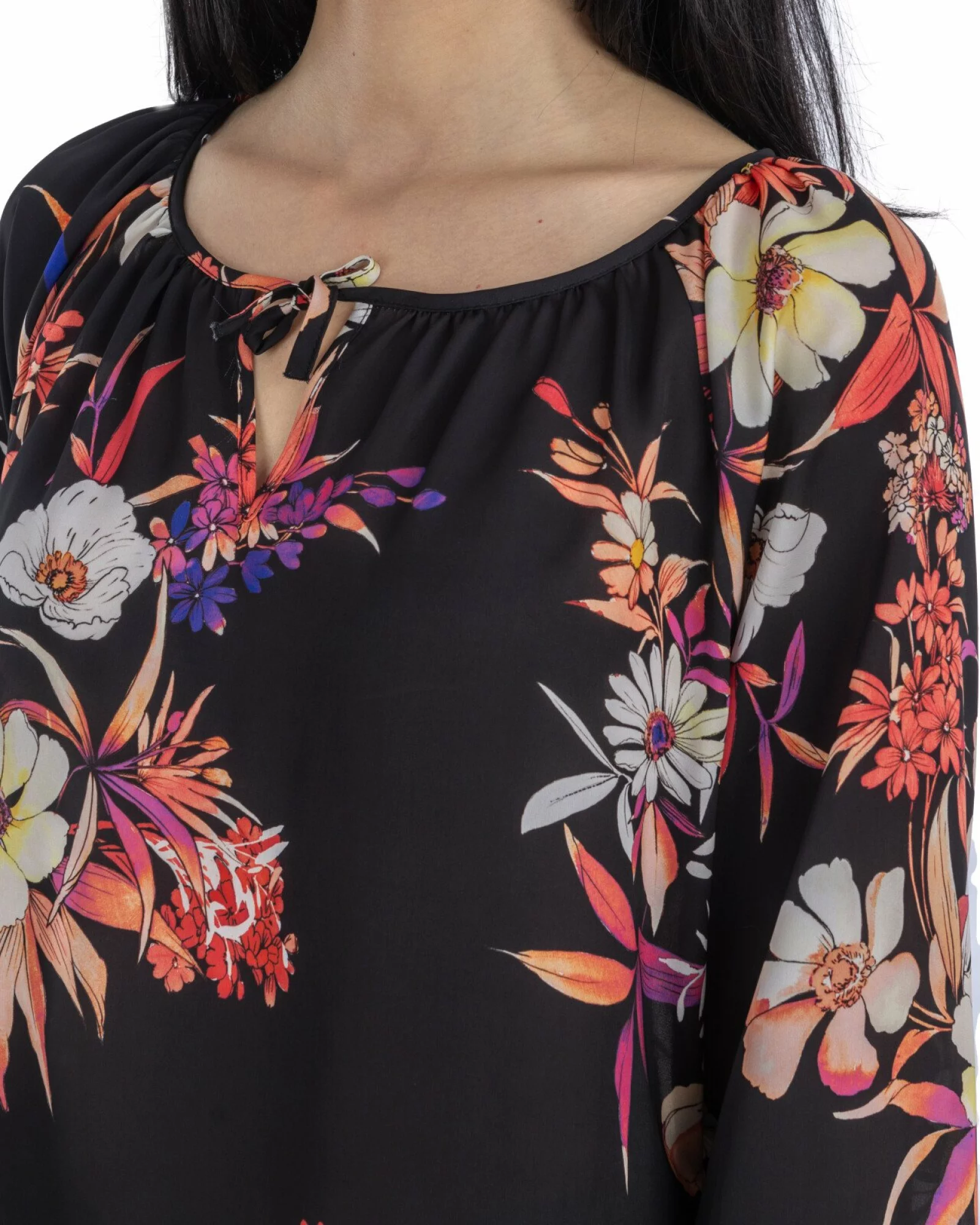 Bluza dama eleganta neagra V.2003.1