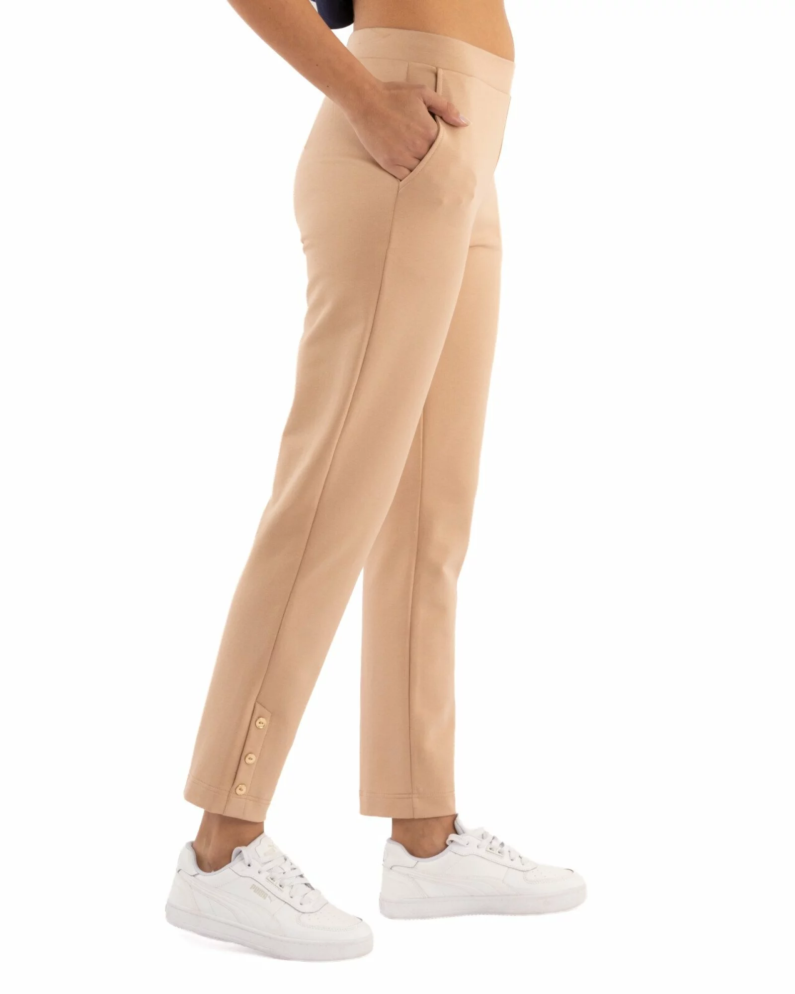 Pantaloni conici dama bej cu slit și nasturi P.2254